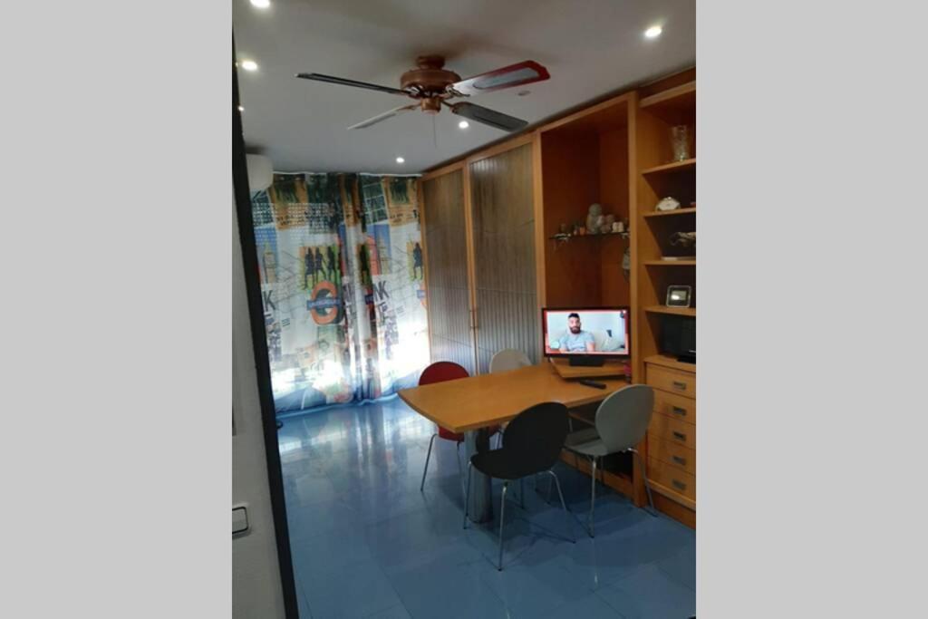 Estudio En Todo En Un Ambiente Cerca De Port Aventura Apartment *
