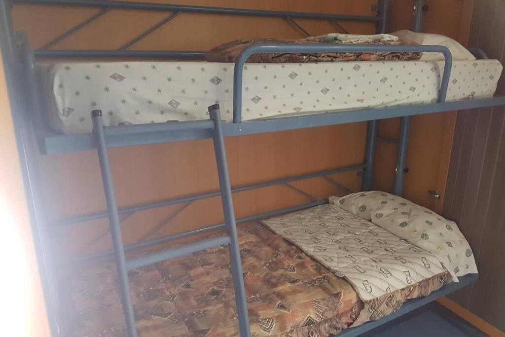 Apartamento Estudio En Todo En Un Ambiente Cerca De Port Aventura